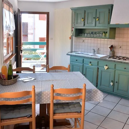 Apartment S'harzala