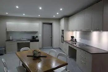 S'harzala Apartment